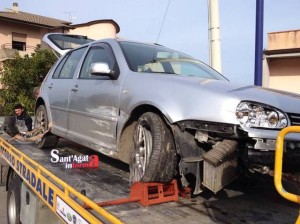 Incidente autonomo sulla provinciale per Alcara