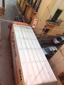 Via Cernaia, l’ingorgo è servito