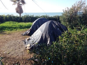 Tendopoli in villa con vista mare