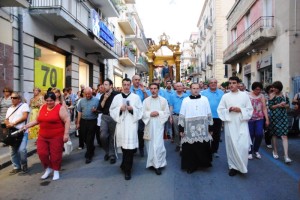 San Giuseppe, la festa della comunità santagatese