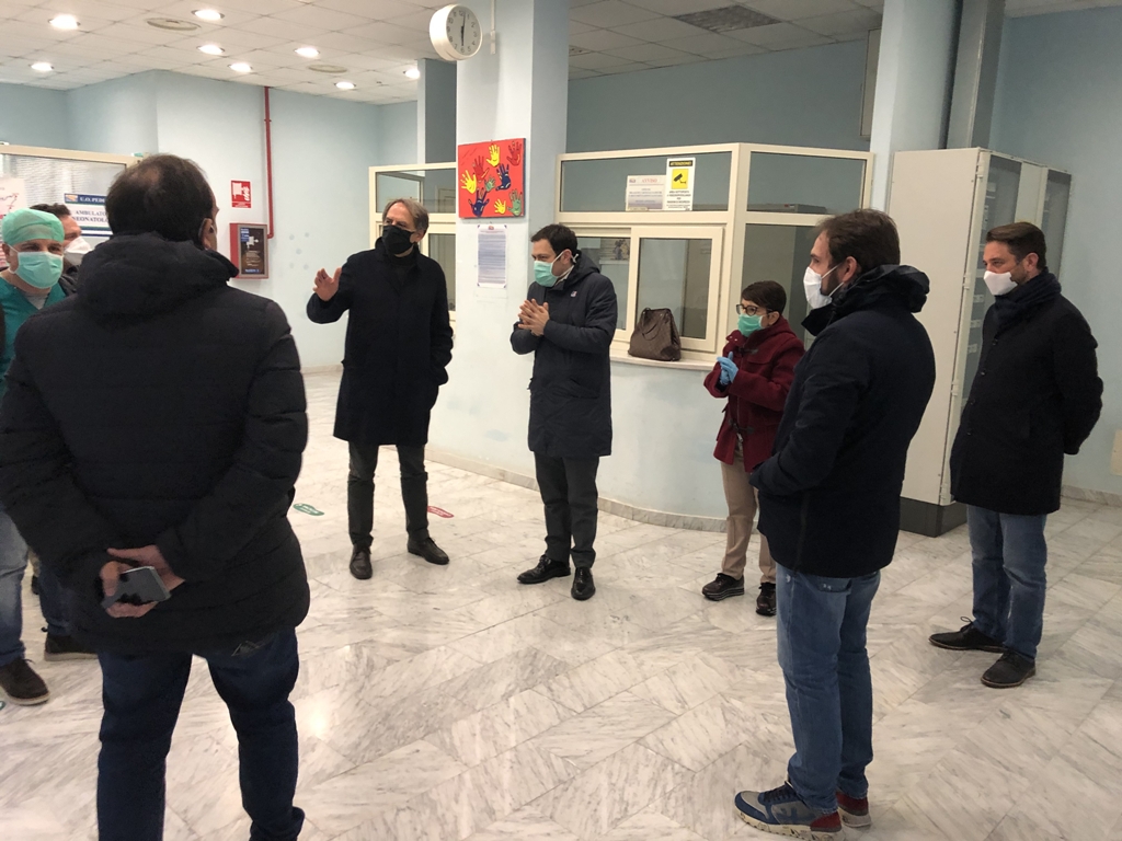 Razza: “Garantiti emergenza e servizi. Covid con percorsi separati e terapia intensiva”.