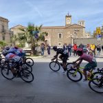 Giro di Sicilia, il passaggio della carovana a Sant'Agata Militello (FOTO)