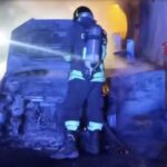 Auto in fiamme stamani in galleria sulla A20. Intervento dei Vigili del Fuoco di Sant'Agata Militello (VIDEO)