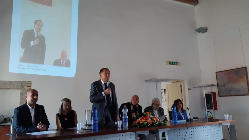 Nino Santomarco, commozione e ricordo. Intitolata una via all’artista, giornalista ed ex amministratore