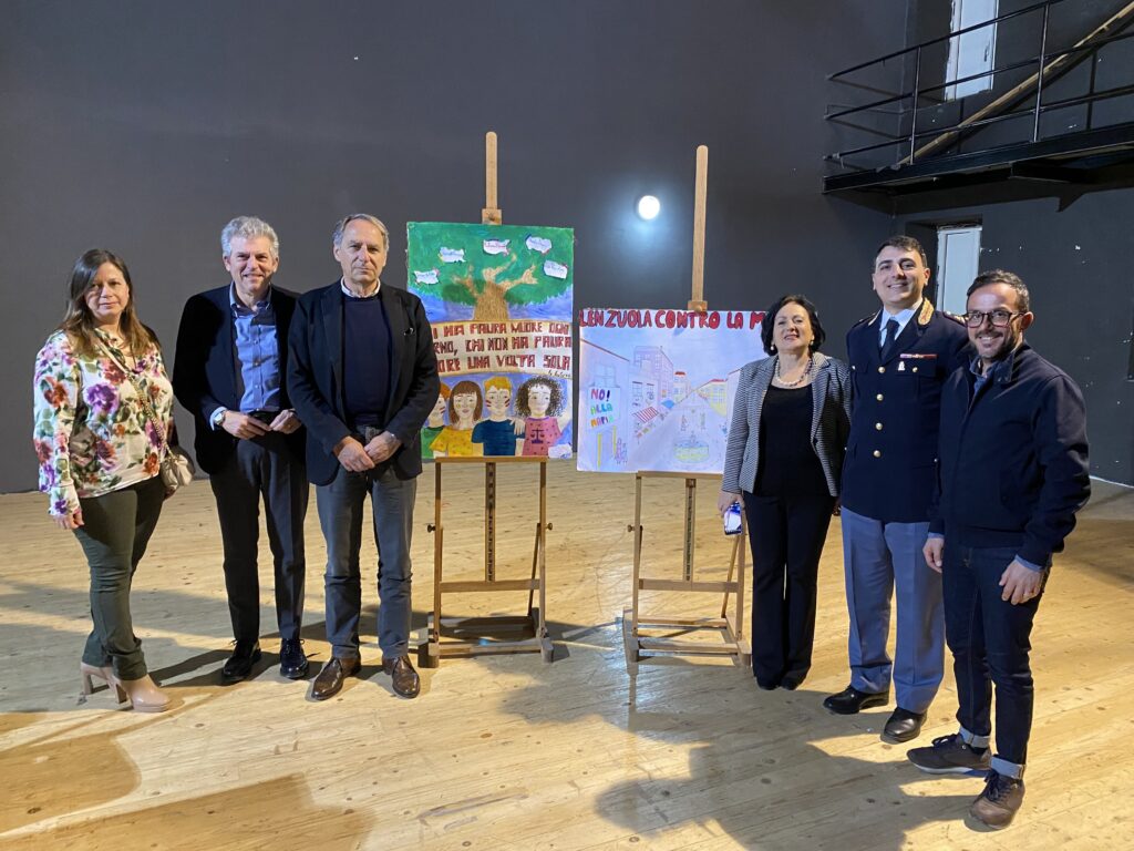 L’impegno degli studenti santagatesi per onorare la Giornata del ricordo delle vittime di mafia (Foto)