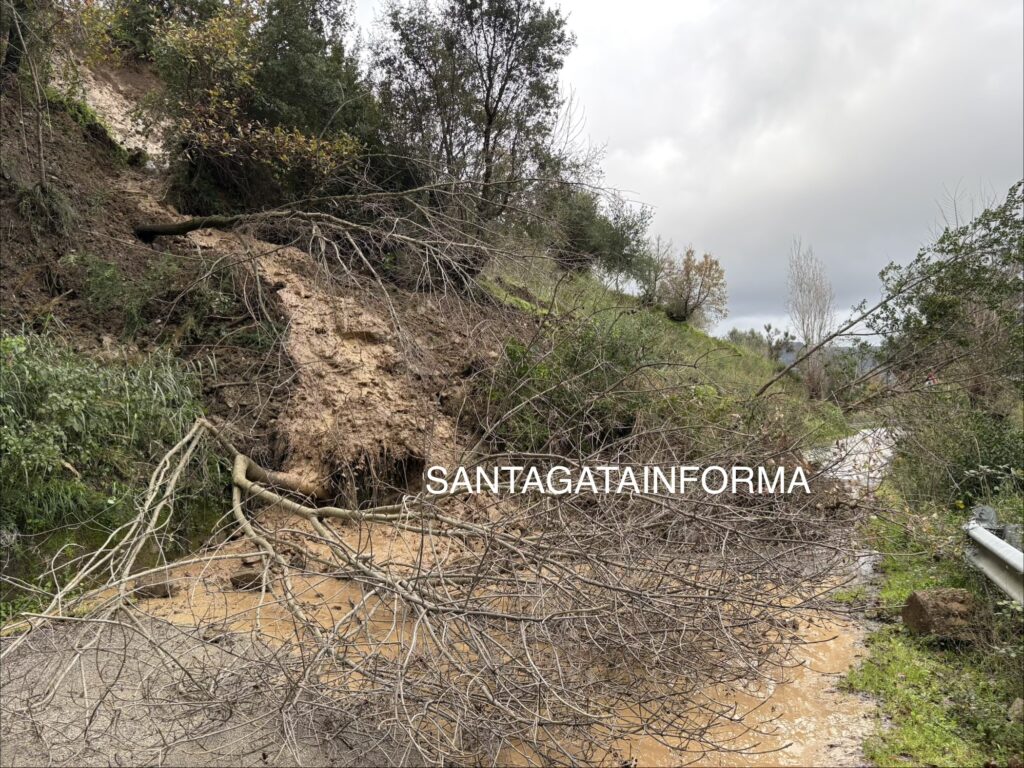 Verifiche su muro di contenimento, chiusa la SS113 tra Sant’Agata ed Acquedolci